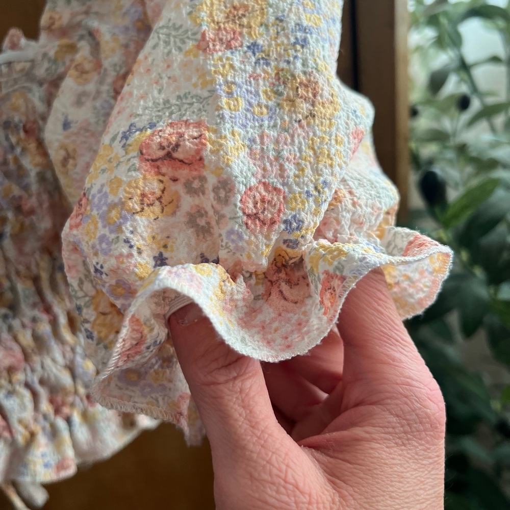 Forever 21 Floral Ruffled Blouse - Picture 5 of 7